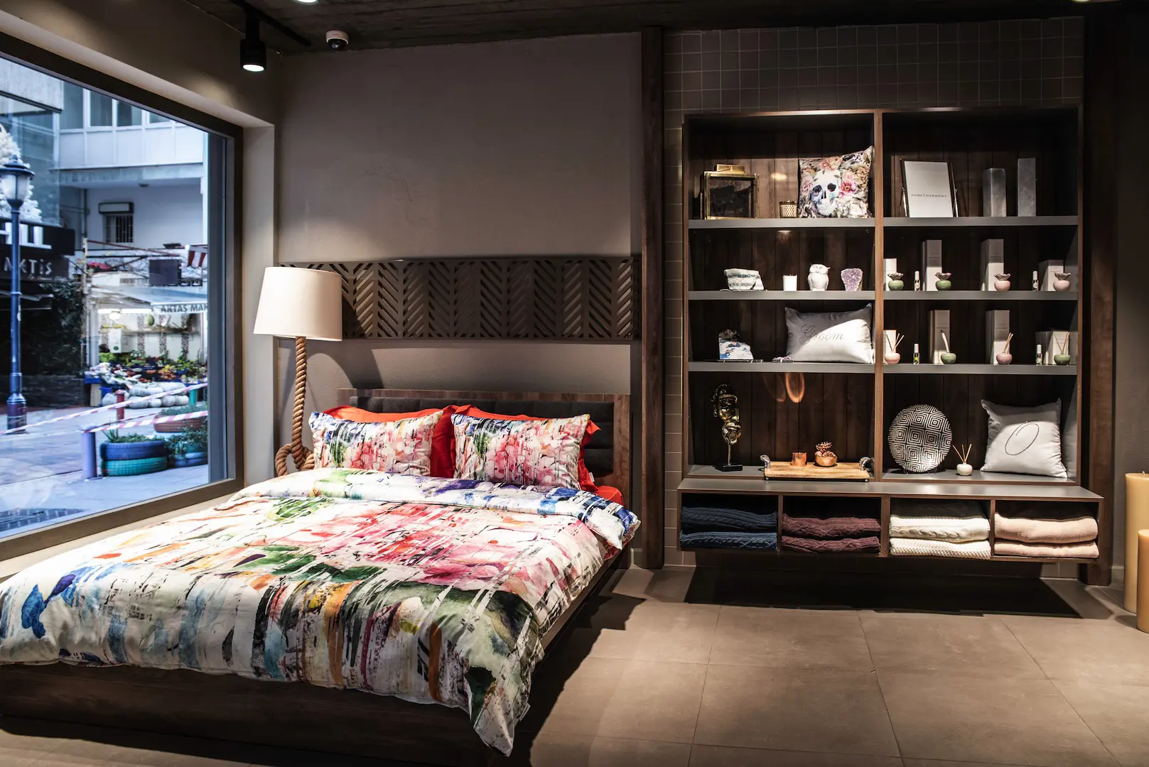 İÇ MİMARLIK HİZMETLERİ | ARCHITECTS | MİMARLIK HİZMETLERİ | INTERIOR DESIGNER | SHOP DESIGN | STORE INTERIOR