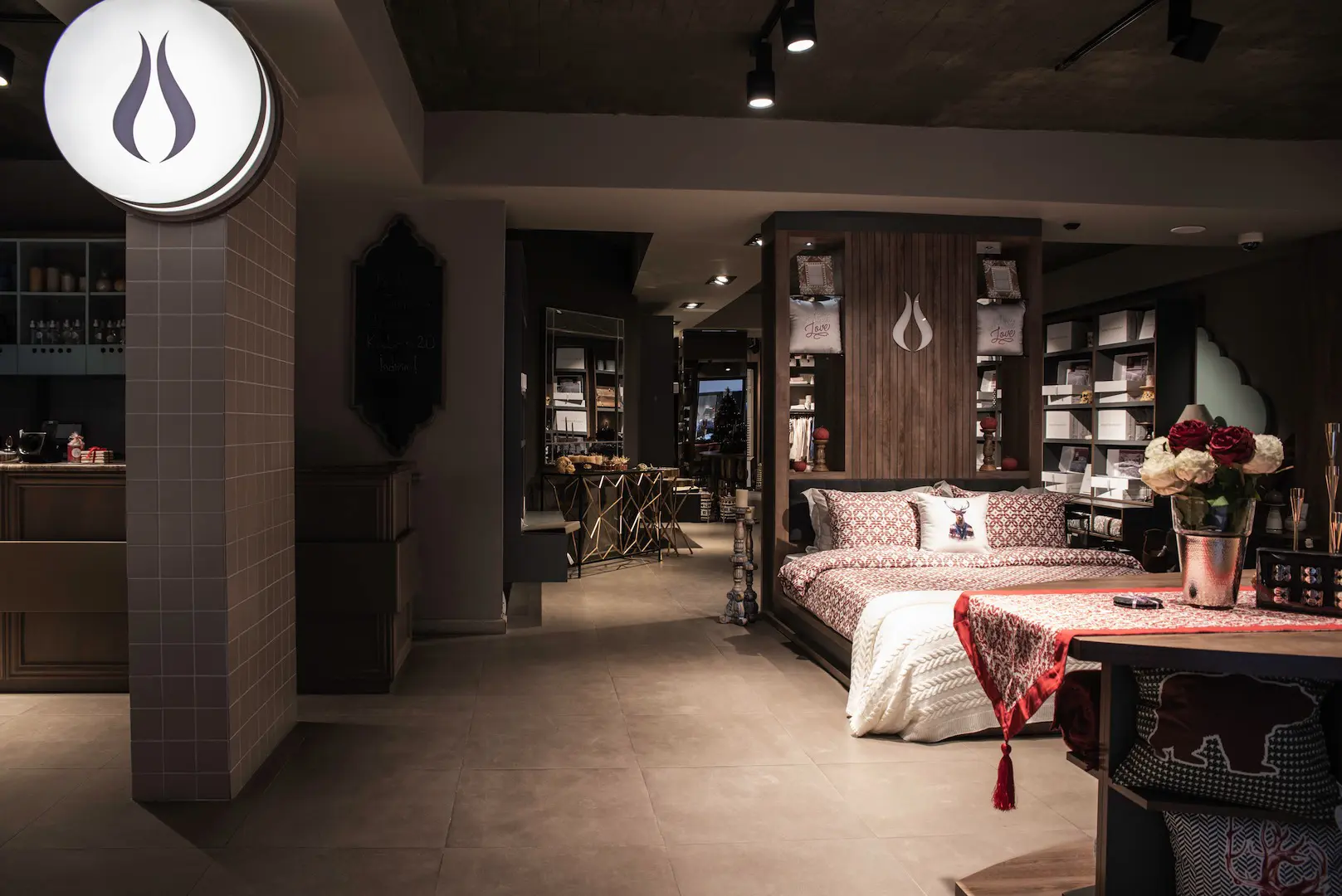 İÇ MİMARLIK HİZMETLERİ | ARCHITECTS | MİMARLIK HİZMETLERİ | INTERIOR DESIGNER | SHOP DESIGN | STORE INTERIOR