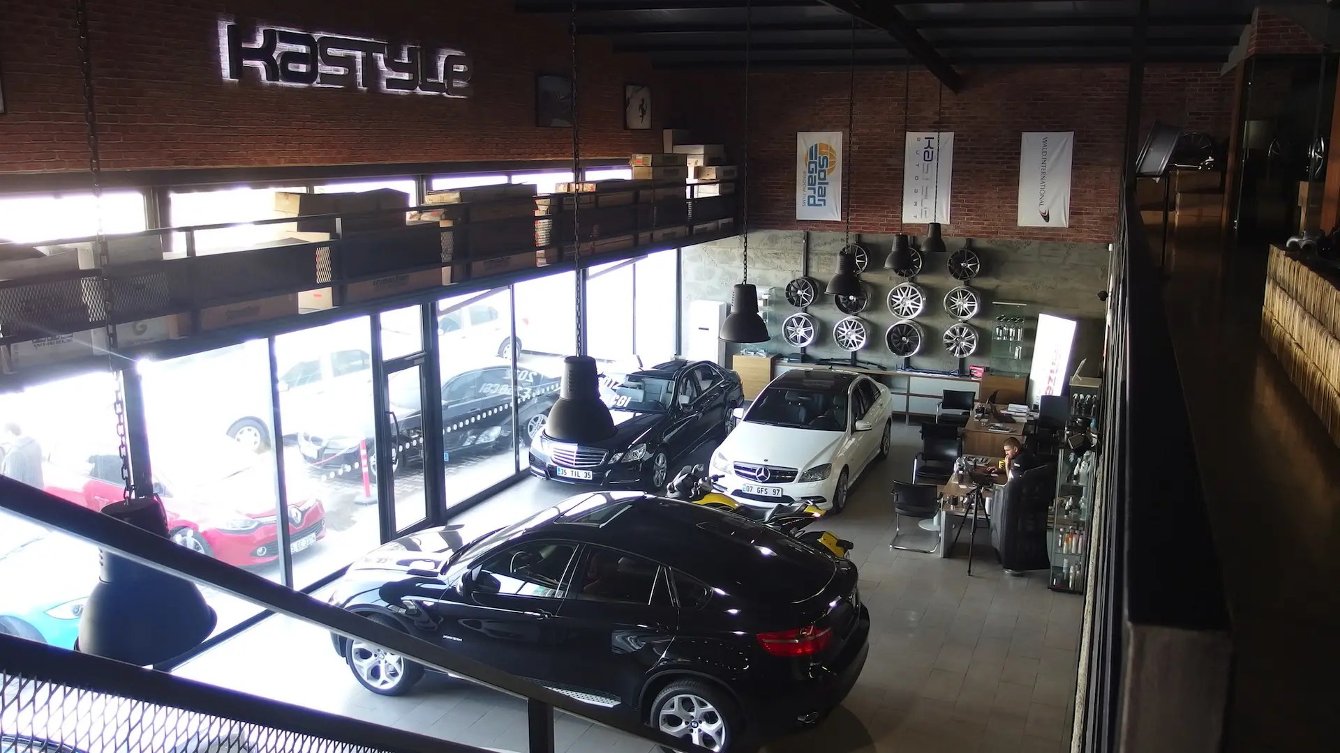 KASTYLE BORNOVA | İÇ MİMARLIK HİZMETLERİ | ARCHITECTS | MİMARLIK HİZMETLERİ | INTERIOR DESIGNER | SHOP DESIGN | STORE INTERIOR