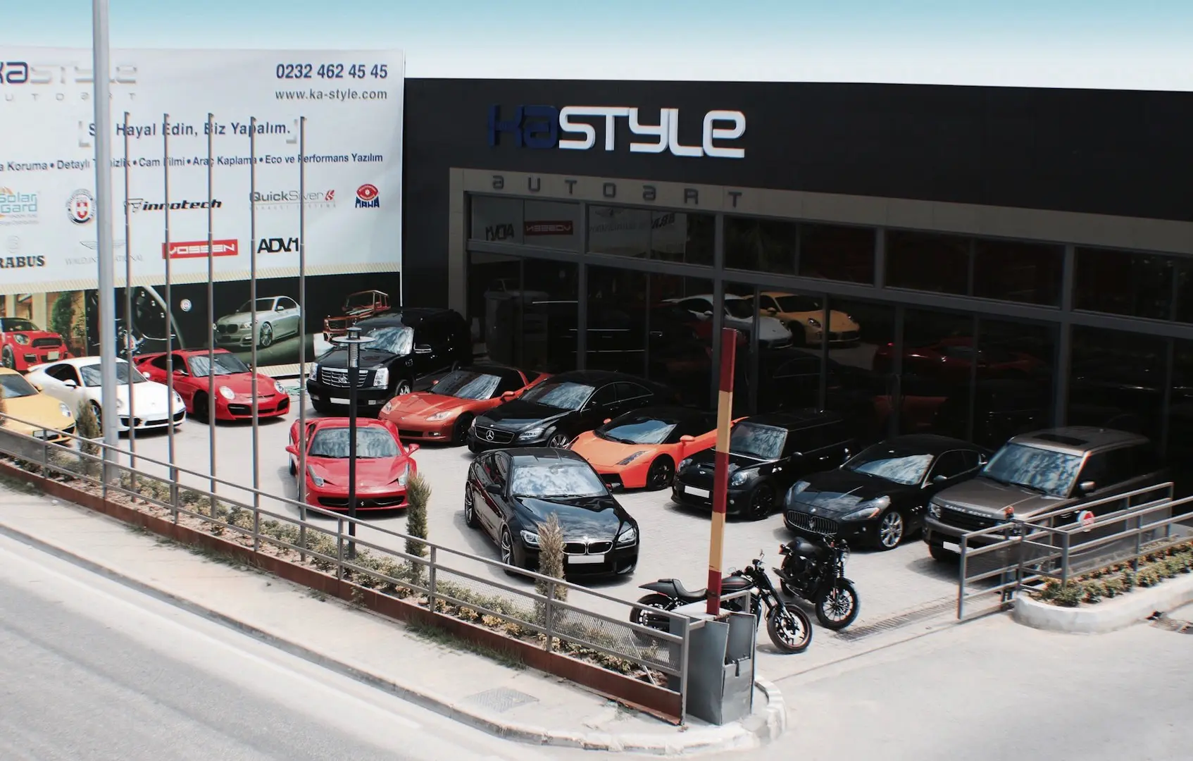 KASTYLE BORNOVA | İÇ MİMARLIK HİZMETLERİ | ARCHITECTS | MİMARLIK HİZMETLERİ | INTERIOR DESIGNER | SHOP DESIGN | STORE INTERIOR