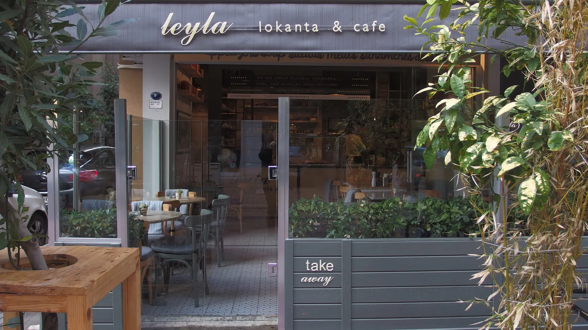 LEYLA LOKANTA ALSANCAK RESTORAN | İÇ MİMARLIK HİZMETLERİ | ARCHITECTS | MİMARLIK HİZMETLERİ | INTERIOR DESIGNER | SHOP DESIGN | STORE INTERIOR