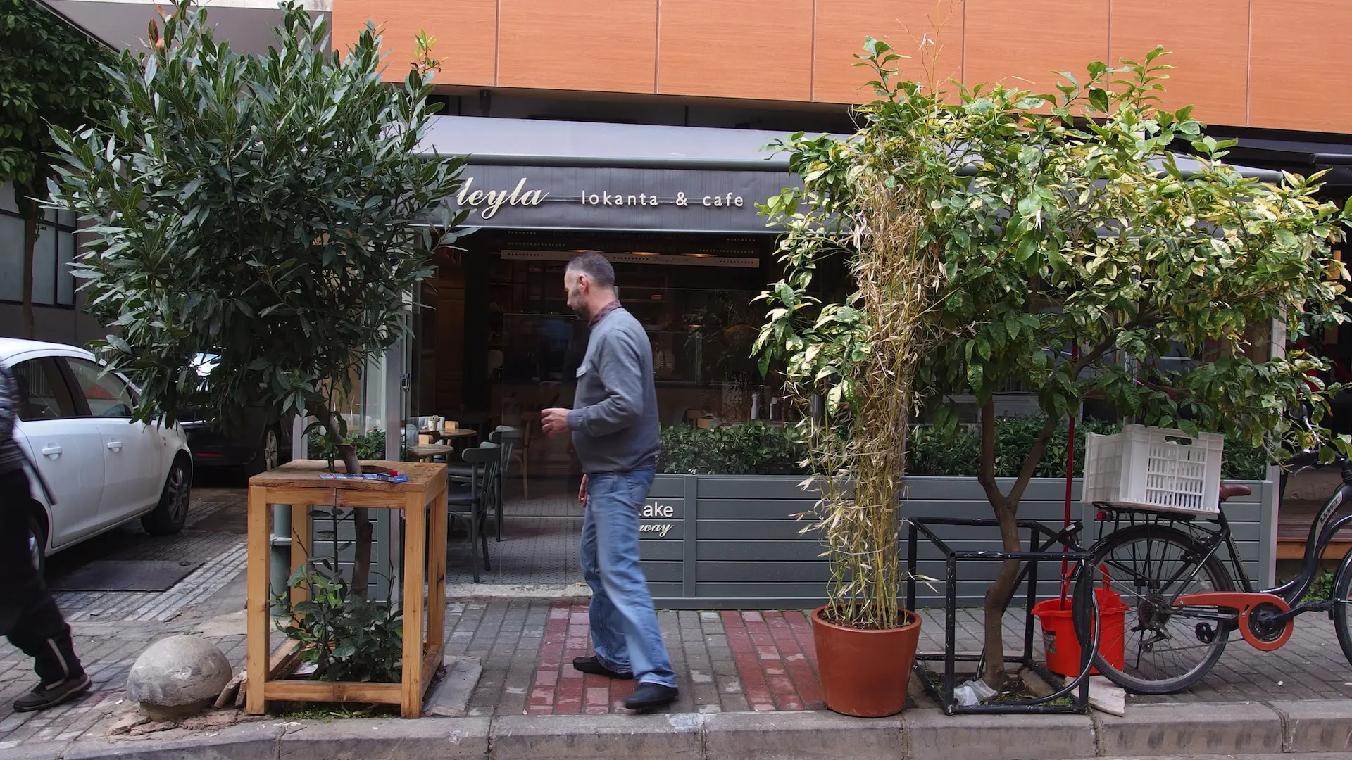 LEYLA LOKANTA ALSANCAK RESTORAN | İÇ MİMARLIK HİZMETLERİ | ARCHITECTS | MİMARLIK HİZMETLERİ | INTERIOR DESIGNER | SHOP DESIGN | STORE INTERIOR