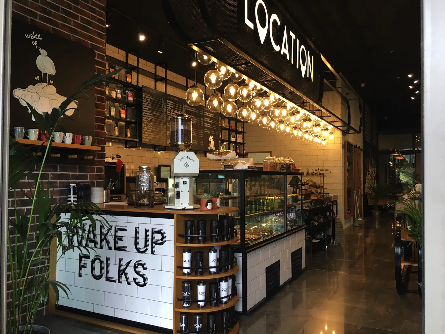 LOCATION CAFE BAYRAKLI TOWER | İÇ MİMARLIK HİZMETLERİ | ARCHITECTS | MİMARLIK HİZMETLERİ | INTERIOR DESIGNER | SHOP DESIGN | STORE INTERIOR