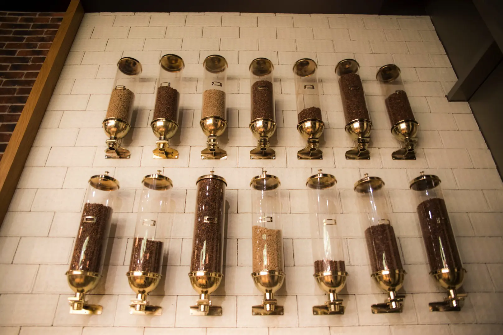 LOCATION CAFE BAYRAKLI TOWER | İÇ MİMARLIK HİZMETLERİ | ARCHITECTS | MİMARLIK HİZMETLERİ | INTERIOR DESIGNER | SHOP DESIGN | STORE INTERIOR