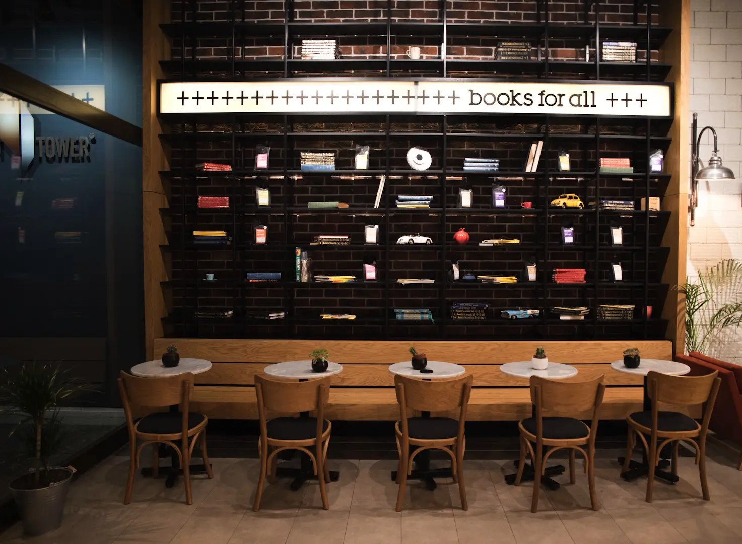 LOCATION CAFE BAYRAKLI TOWER | İÇ MİMARLIK HİZMETLERİ | ARCHITECTS | MİMARLIK HİZMETLERİ | INTERIOR DESIGNER | SHOP DESIGN | STORE INTERIOR