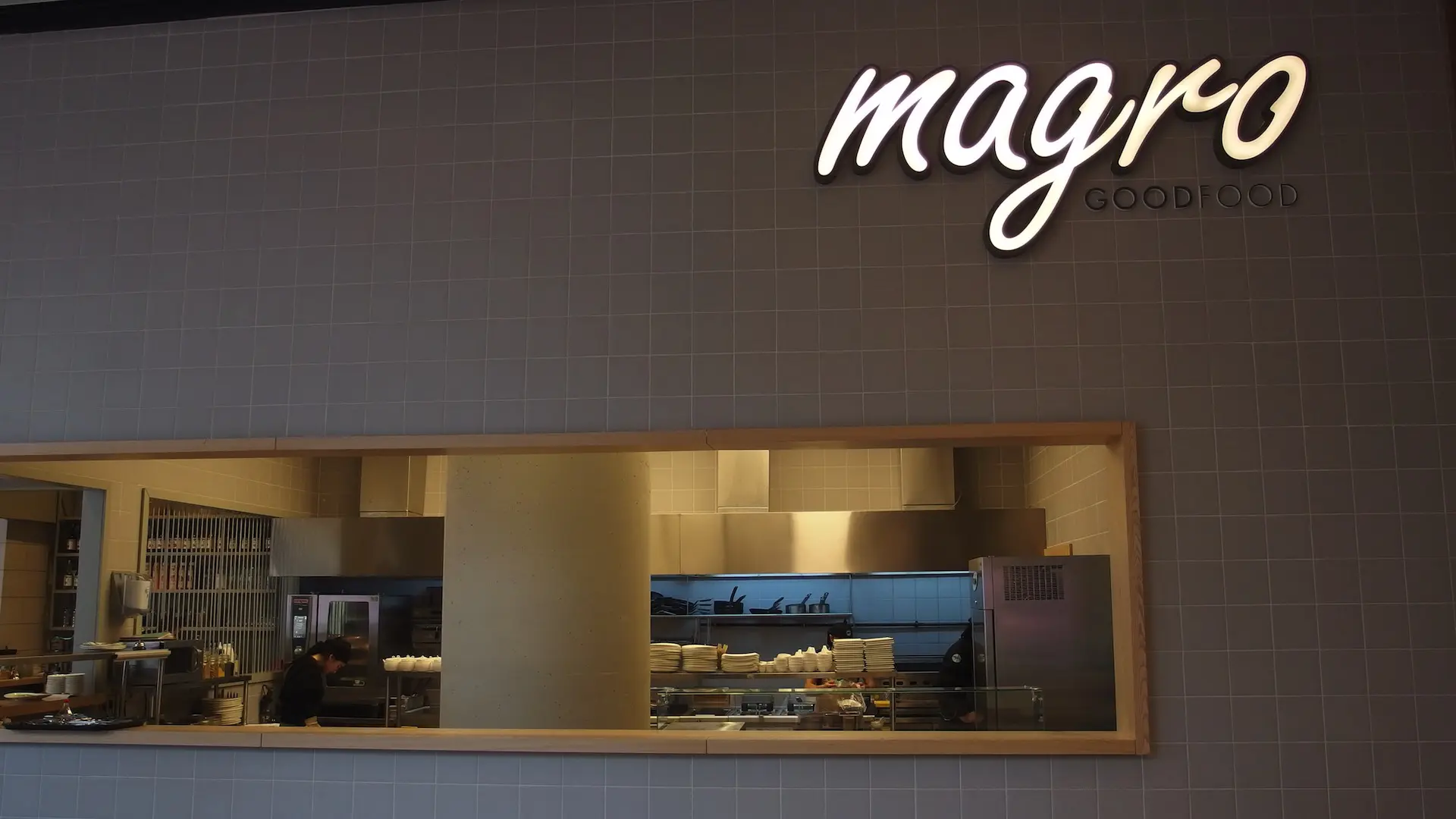 MAGRO POINT BORNOVA RESTORAN | İÇ MİMARLIK HİZMETLERİ | ARCHITECTS | MİMARLIK HİZMETLERİ | INTERIOR DESIGNER | SHOP DESIGN | STORE INTERIOR