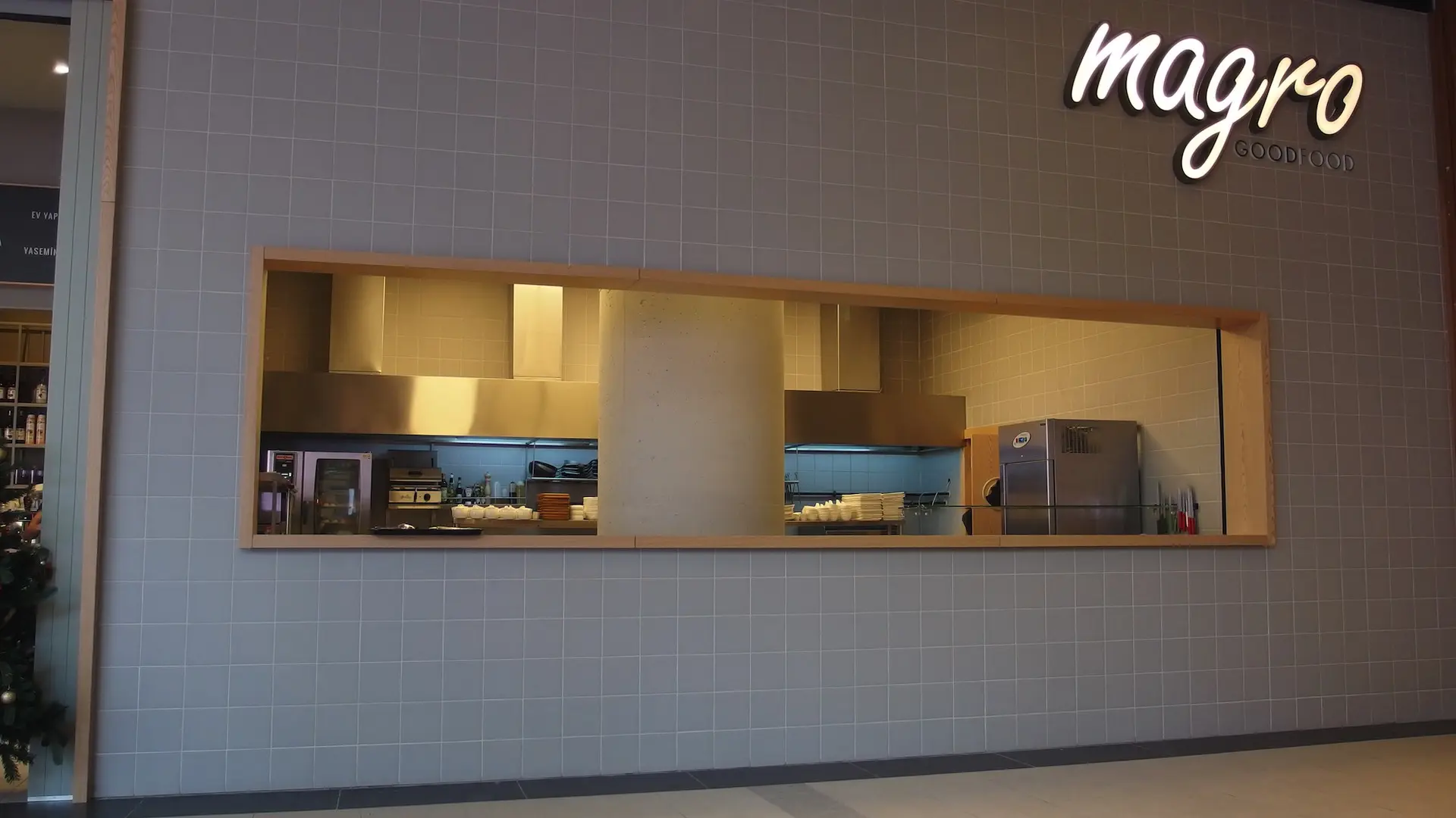 MAGRO POINT BORNOVA RESTORAN | İÇ MİMARLIK HİZMETLERİ | ARCHITECTS | MİMARLIK HİZMETLERİ | INTERIOR DESIGNER | SHOP DESIGN | STORE INTERIOR