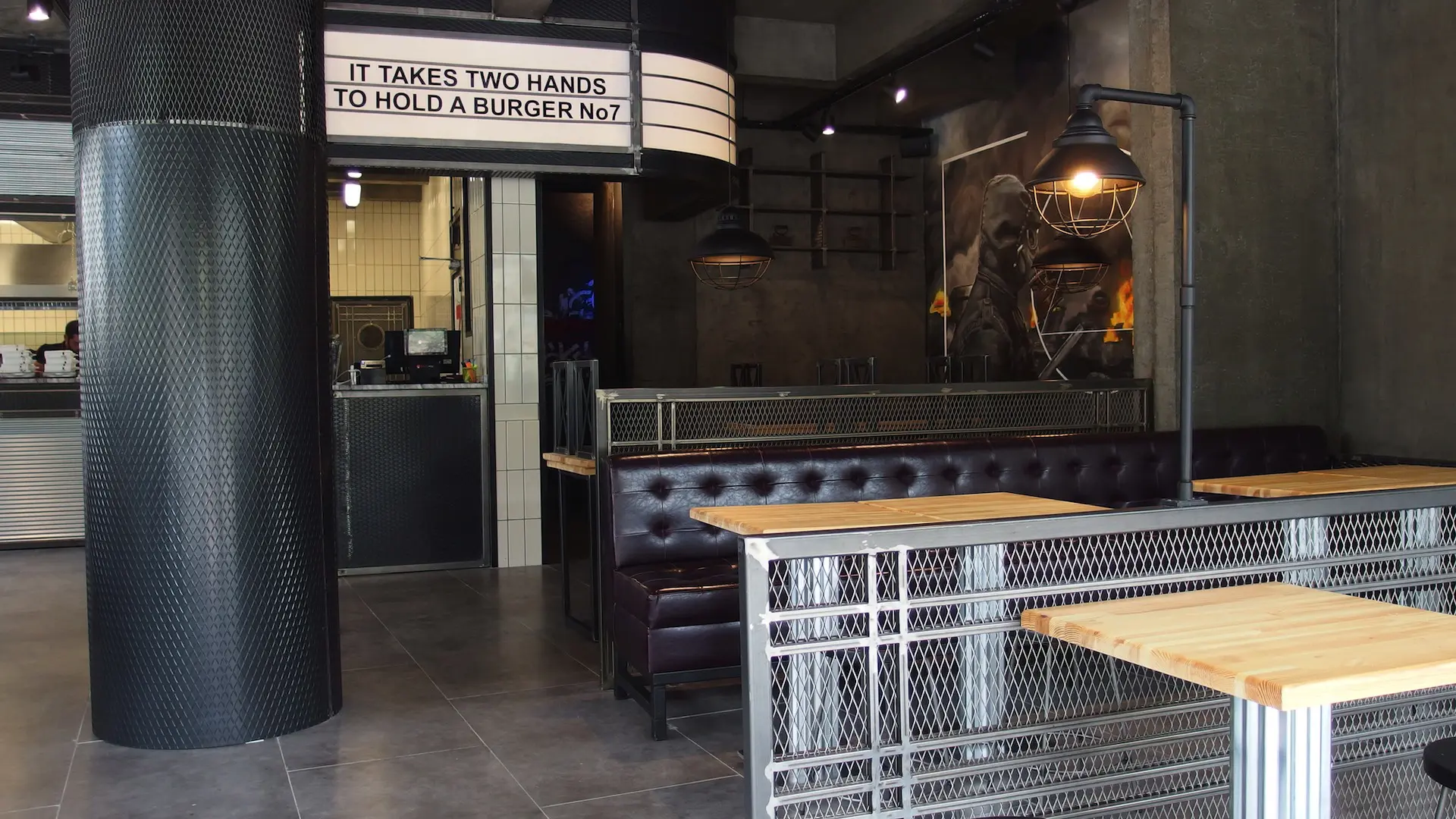 NO7 HAMBURGER RESTORANI BALCOVA | İÇ MİMARLIK HİZMETLERİ | ARCHITECTS | MİMARLIK HİZMETLERİ | INTERIOR DESIGNER | SHOP DESIGN | STORE INTERIOR