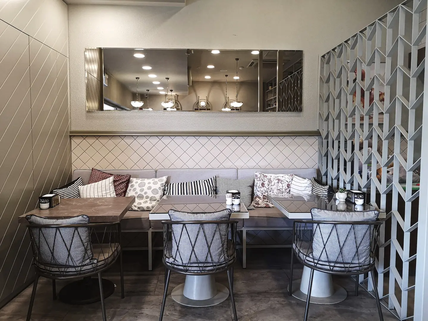 SEVIM LOKANTASI FORUM BORNOVA | İÇ MİMARLIK HİZMETLERİ | ARCHITECTS | MİMARLIK HİZMETLERİ | INTERIOR DESIGNER | SHOP DESIGN | STORE INTERIOR