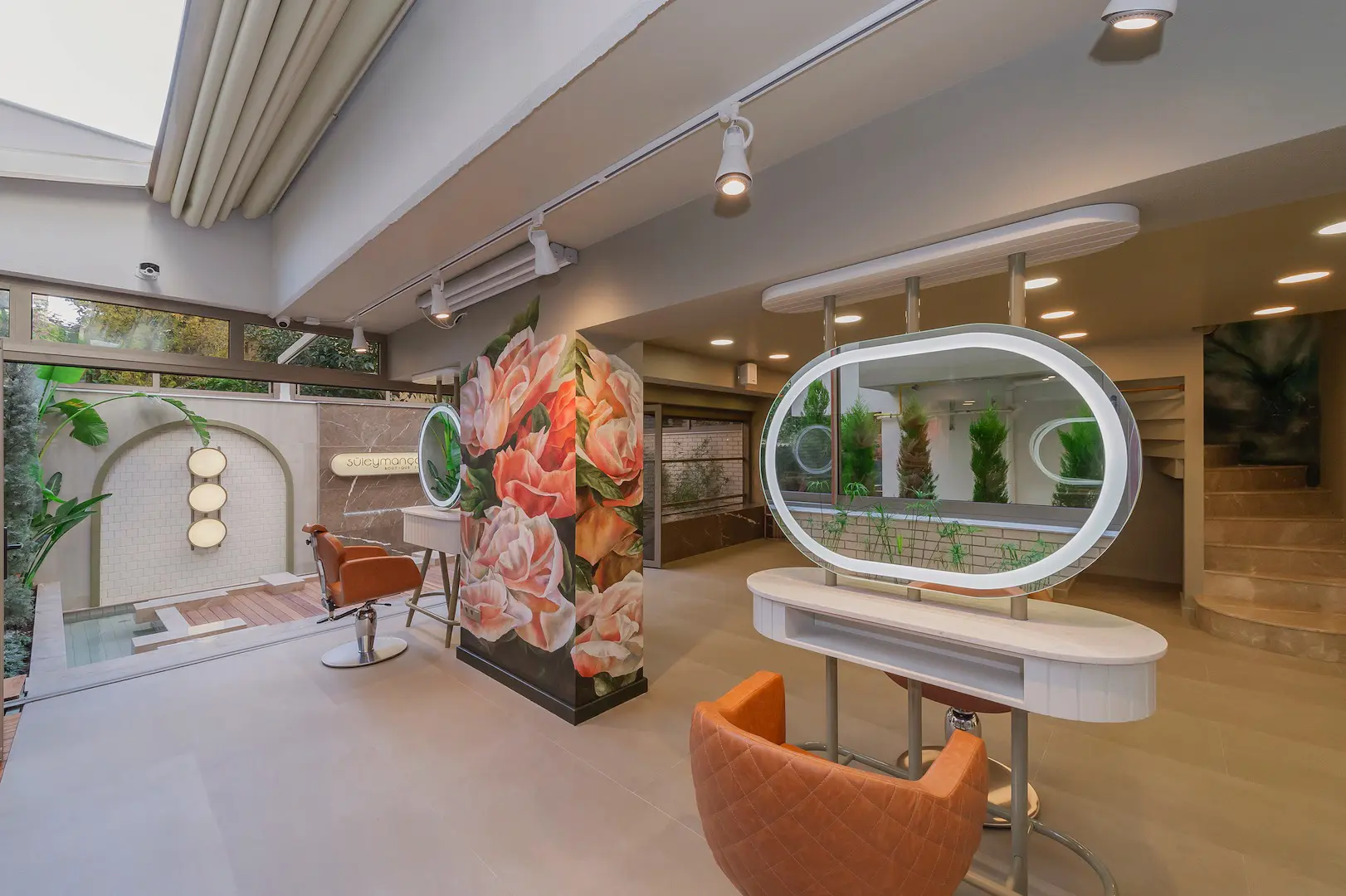 SULEYMAN CAKIR KUAFOR SALONU BOSTANLI | İÇ MİMARLIK HİZMETLERİ | ARCHITECTS | MİMARLIK HİZMETLERİ | INTERIOR DESIGNER | SHOP DESIGN | STORE INTERIOR