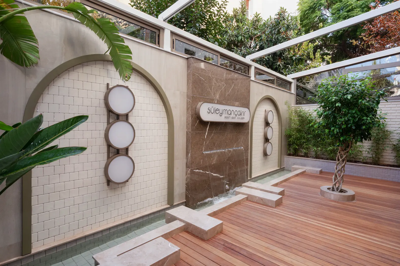 SULEYMAN CAKIR KUAFOR SALONU BOSTANLI | İÇ MİMARLIK HİZMETLERİ | ARCHITECTS | MİMARLIK HİZMETLERİ | INTERIOR DESIGNER | SHOP DESIGN | STORE INTERIOR