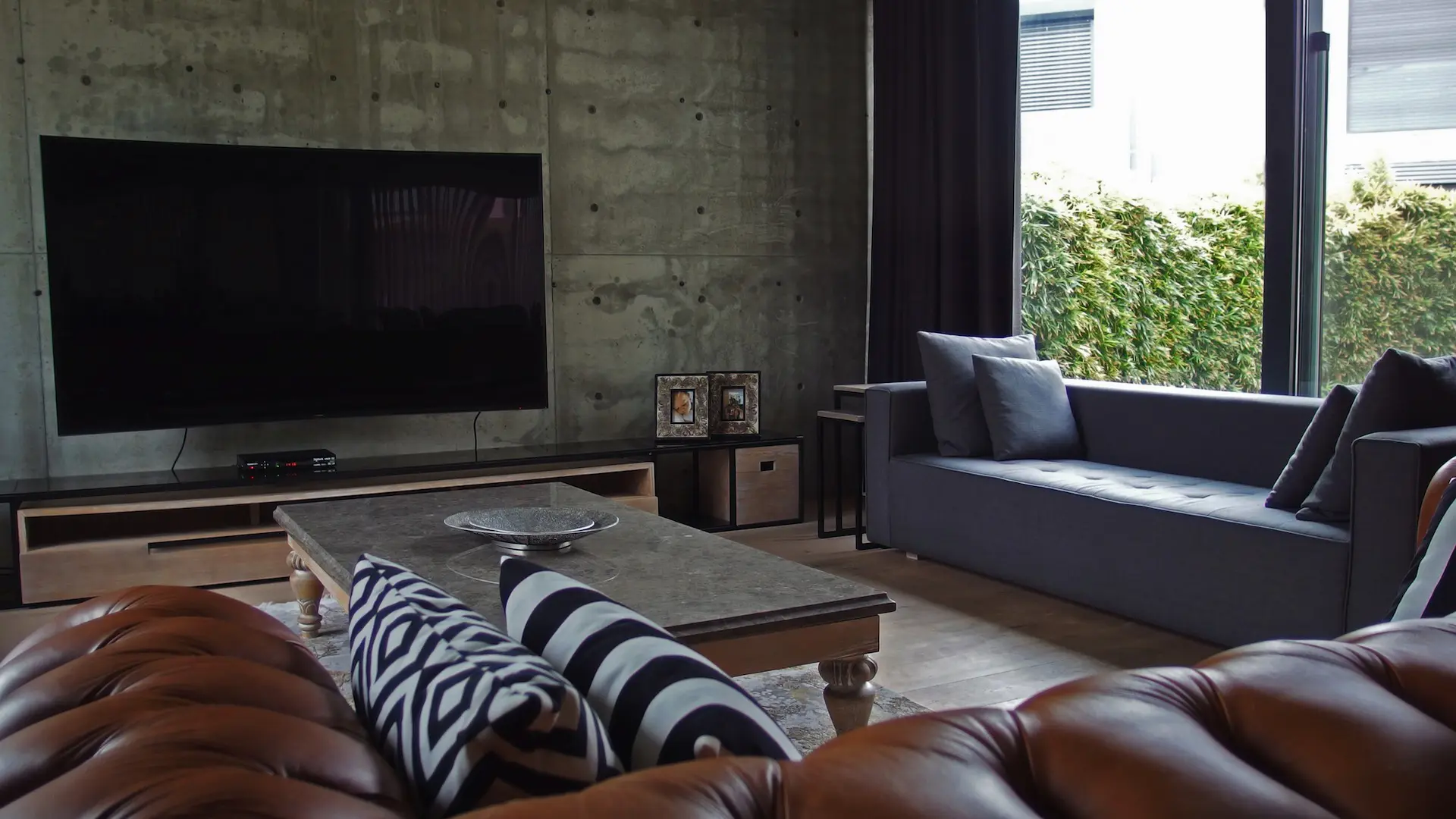 YC KURTULUS SAHILEVLERI EVI | İÇ MİMARLIK HİZMETLERİ | ARCHITECTS | MİMARLIK HİZMETLERİ | INTERIOR DESIGNER | SHOP DESIGN | STORE INTERIOR