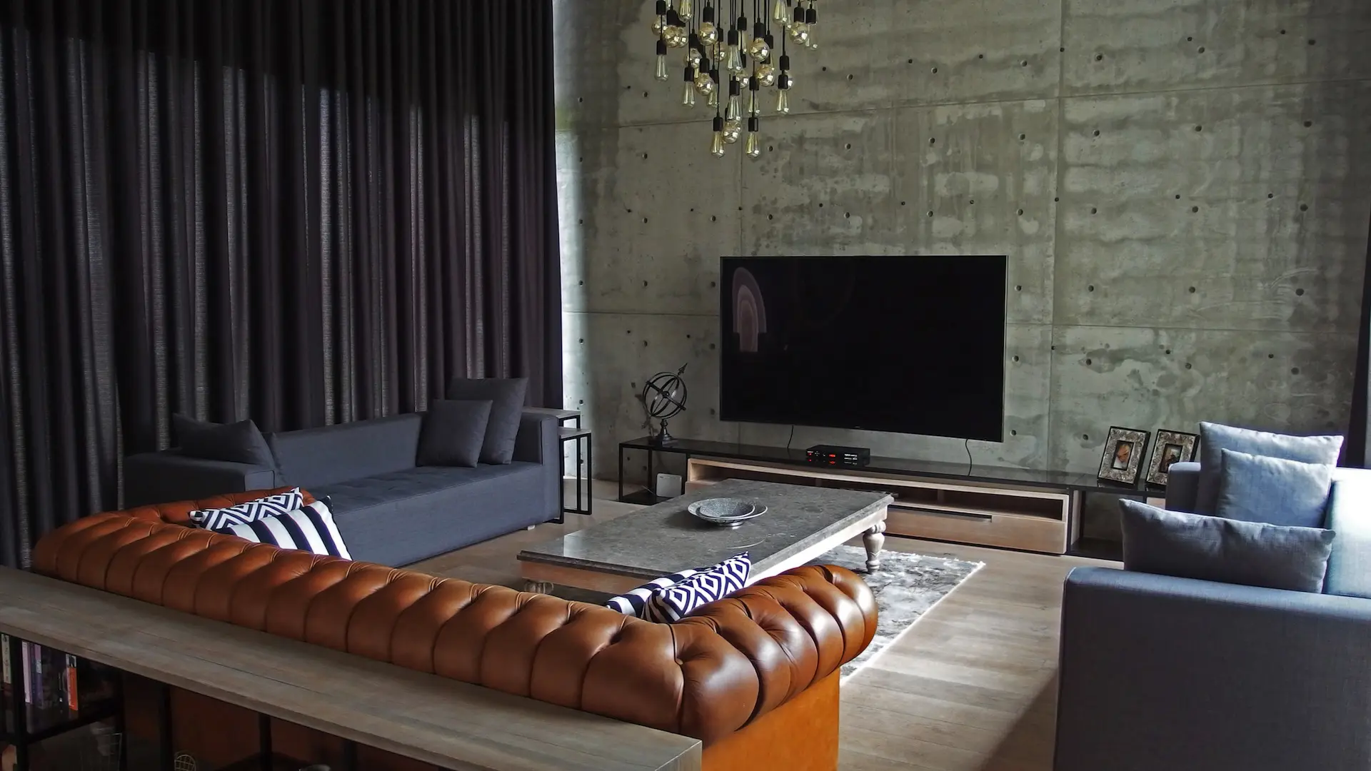 YC KURTULUS SAHILEVLERI EVI | İÇ MİMARLIK HİZMETLERİ | ARCHITECTS | MİMARLIK HİZMETLERİ | INTERIOR DESIGNER | SHOP DESIGN | STORE INTERIOR