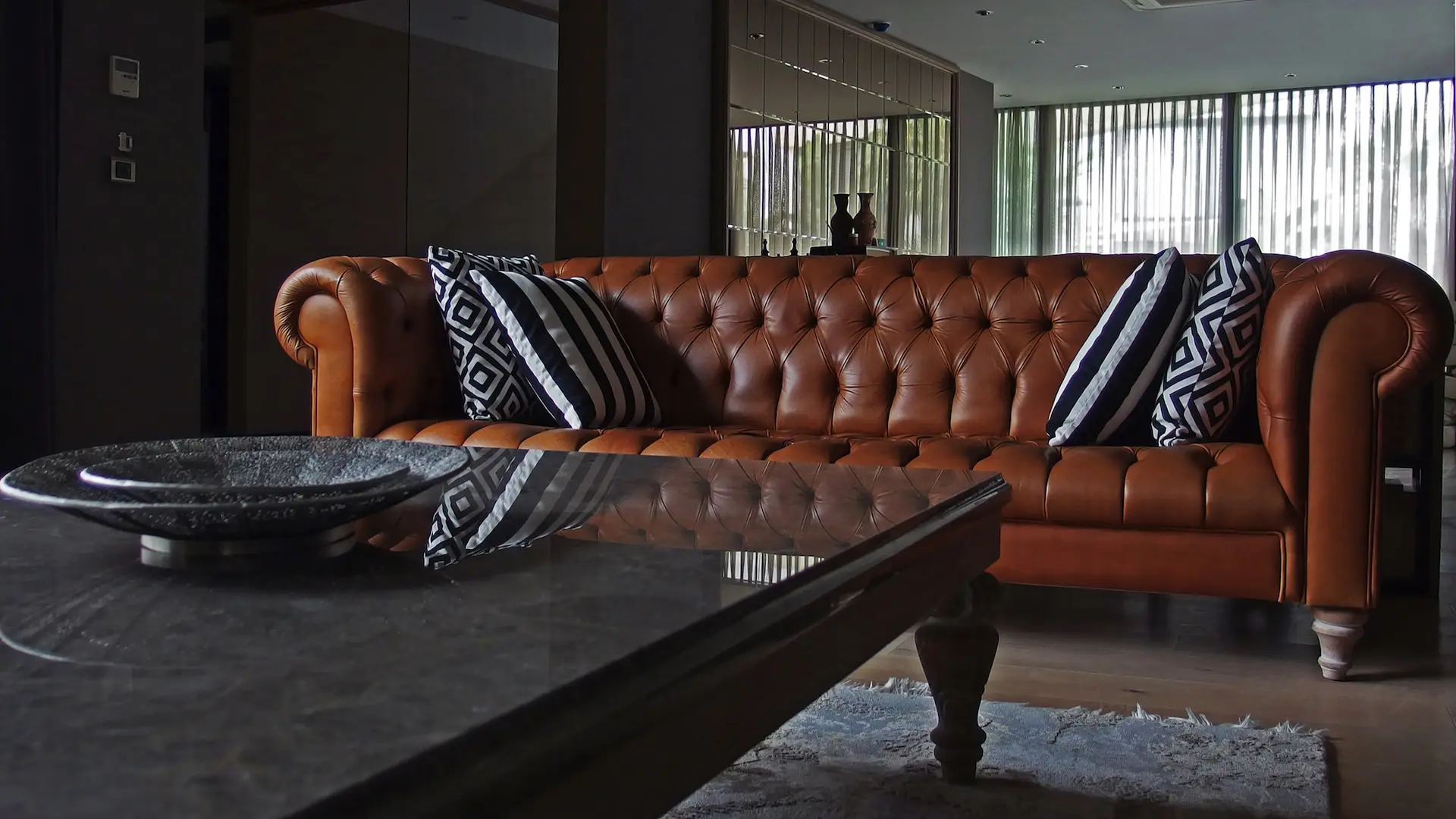 YC KURTULUS SAHILEVLERI EVI | İÇ MİMARLIK HİZMETLERİ | ARCHITECTS | MİMARLIK HİZMETLERİ | INTERIOR DESIGNER | SHOP DESIGN | STORE INTERIOR