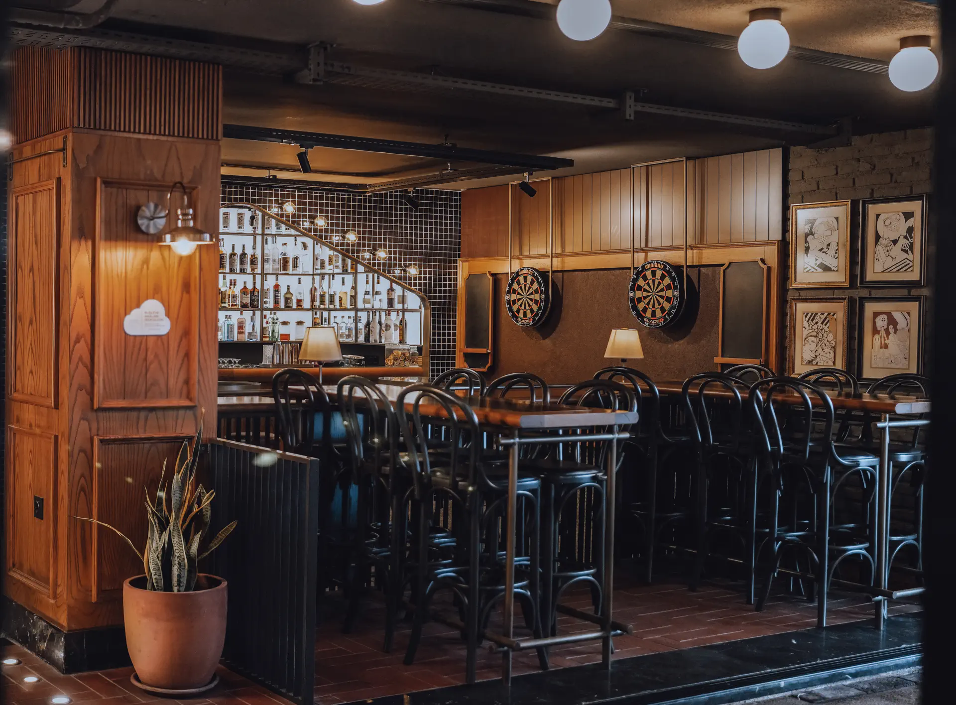 Magro Pub cindibekarchitects