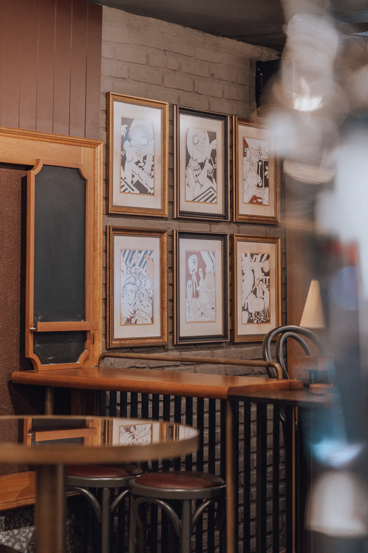 Magro Pub cindibekarchitects